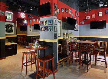 復(fù)古酒吧高腳實(shí)木桌椅家具