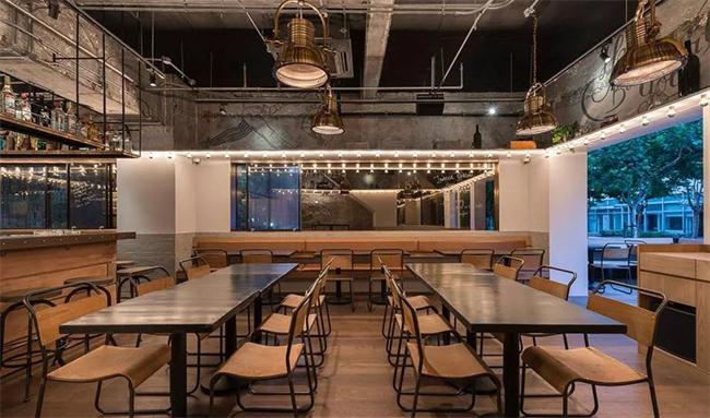 美式鄉(xiāng)村鐵藝吧臺(tái)椅酒吧家具