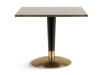 咖啡店休閑區(qū)簡約不銹鋼實(shí)木桌子