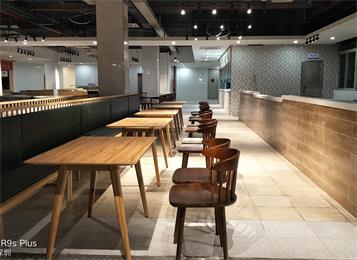 員工餐廳食堂桌子_公司飯?zhí)貌妥?
                                                title=