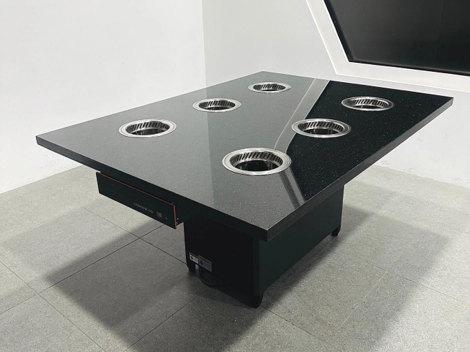 火鍋店6人位一人一鍋無(wú)煙凈化小火鍋?zhàn)? data-bd-imgshare-binded=