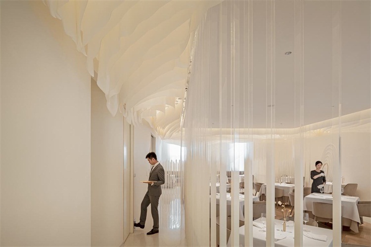 法餐廳空間設(shè)計(jì)效果圖