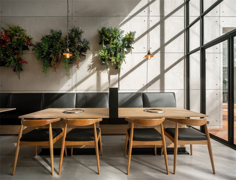 燒烤餐廳空間設(shè)計效果圖