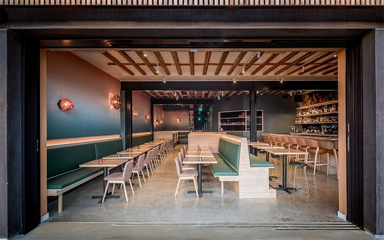 餐廳空間設(shè)計效果圖